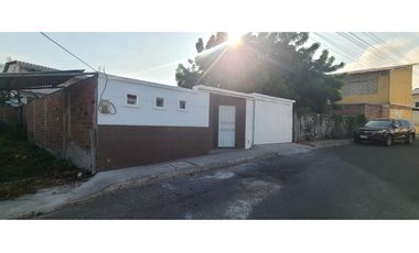 En venta  casa de 3 habitacione barrio Pacifico Manta.