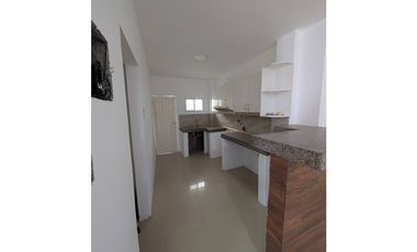 En venta  villa  de 3 habitaciones cerca terminal T. Manta.