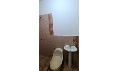 En venta  casa de 3 habitacione barrio Pacifico Manta.