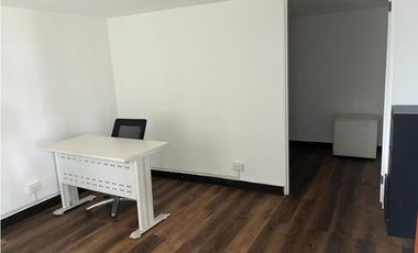 Venta de edificio comercial en Los Angeles GTA