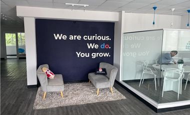 Venta de edificio comercial en Los Angeles GTA