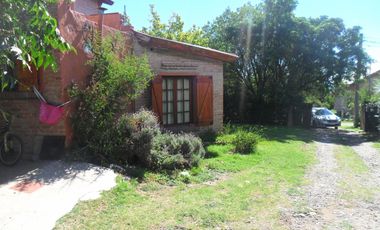 CHALET + Vivienda / El Rincon - Merlo