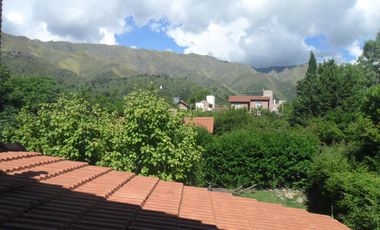 CHALET + Vivienda / El Rincon - Merlo