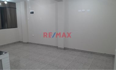 Alquila tu nuevo hogar en una excelente ubicación cerca a la municipalidad, comisaria  y centro de salud.
Ubicación: Calle Hermanos Angulo 
Área: 10