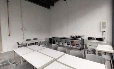 local en arriendo en las aguas. Cod A1038458