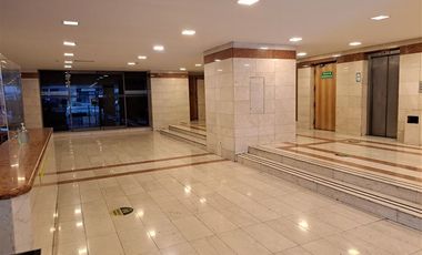 Oficina en Venta en vitacura con Isidora Goyenechea