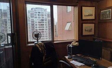 Oficina en Venta en vitacura con Isidora Goyenechea