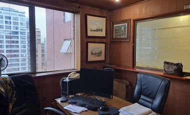 Oficina en Venta en vitacura con Isidora Goyenechea