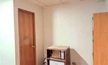 Oficina en Venta en vitacura con Isidora Goyenechea