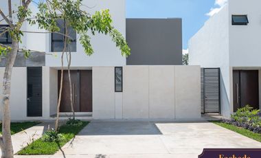 Casa en venta en Mérida, Privada  Palta 152  Cholul