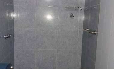 LATORRE PROP. VENDE CHALET DE 3 AMB AL FRENTE + CASA DE 3 AMB MUY AMPLIA