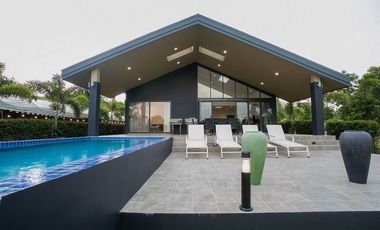 4 Bedroom Villa for sale at Sanctuary Lakes Hua Hin