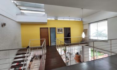 casa en venta en barrio blanco. Cod V17505