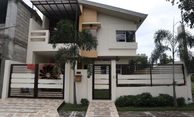 Modern House with 4 Bedroom for SALE in Mabalacat