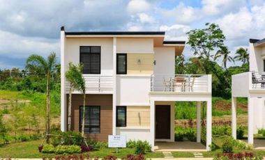 READY FOR OCCUPANCY Asian Modern 3 Bedrooms House
