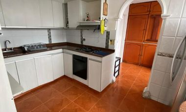 apartamento en arriendo en laureles. Cod A59171
