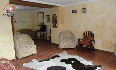 Venta de HOSTERÍA en Otavalo sector Quichinche