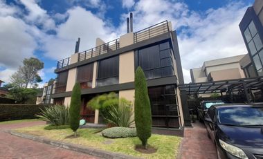 casa en arriendo en chia conjunto avalon hills. Cod A117944