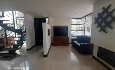 casa en arriendo en chia conjunto avalon hills. Cod A117944