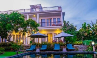 Villa Konsep Resort Mewah View Laut Cantik Nusa Penida