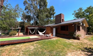 ALQUILER TEMPORARIO CASA EN PLAYAS DE ORO CON PILETA