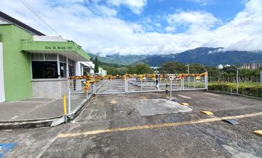 apartamento en arriendo en club condominio buenavista piso 5. Cod A13935