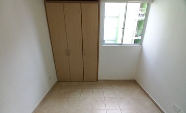 apartamento en arriendo en club condominio buenavista piso 5. Cod A13935