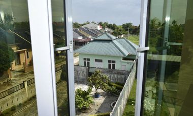 Di jual cepat Rumah Mewah Jln. Air Dingin - Simpang 3 Pku