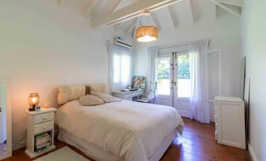 CASA VENTA MANZANARES -EVALÚA PROPIEDAD PARTE PAGO