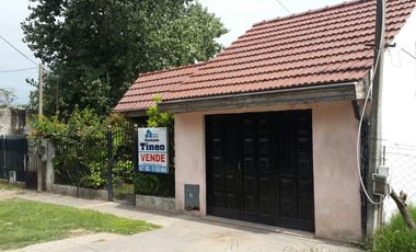 ÁMPLIO TRES AMBIENTES EN LOS AROMOS