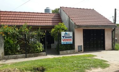 ÁMPLIO TRES AMBIENTES EN LOS AROMOS