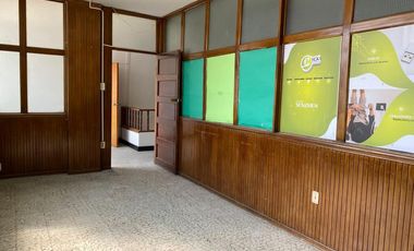 oficina en arriendo en la ceiba. Cod A105558