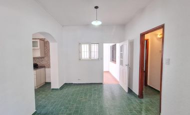 PH tipo casa al frente en planta baja en venta, Villa Adelina, San Isidro
