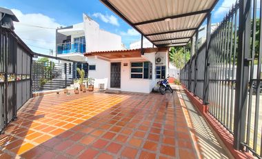 COD. 617 - SE VENDE CASA - BARRIO: FLORENCIA I