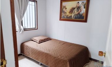 casa en venta en prados de sabaneta. Cod V214563