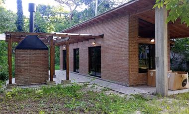 CASA MODERNA 3AMB ESTILO INDUSTRIAL A ESTRENAR!