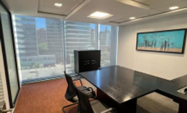 Oficina en Arriendo en Av Apoquindo Metro Manquehue