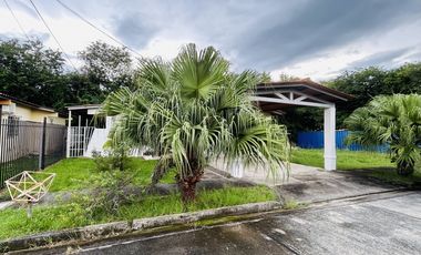 ALQUILER DE CASA EN BARRIADA CERRADA EN PENONOME