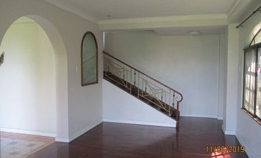 House for rent in Cebu City, Silver Hills 3-br with balconies & view of the city