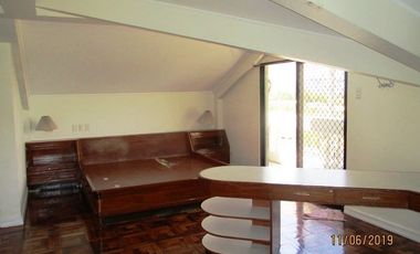House for rent in Cebu City, Silver Hills 3-br with balconies & view of the city