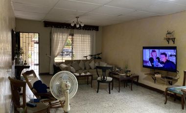casa en venta en bostón. Cod V101930
