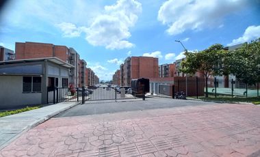 apartamento en arriendo en conjunto residencial cimara piso 4 sin ascensor. Cod A13845