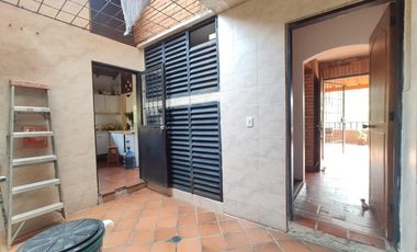 casa en venta en villa rosario. Cod V25514