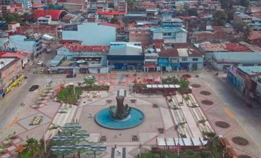 Oportunidad Estratégica En Tarapoto: Amplia Casa En Esquina A 3 Cuadras De La Plaza De Armas