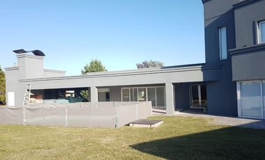 Casa en venta en Arroyo Dulce