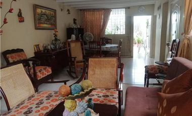 VENTA CASA BARRIO JARDIN - SANTA MARTA