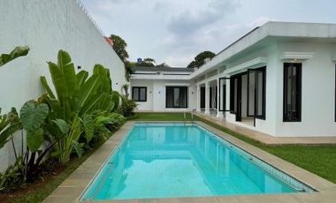 DIJUAL RUMAH BAGUS, MODERN at Jl BUNGA CEMPAKA, CIPETE, JAKSEL