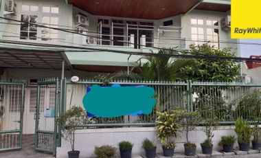 Dijual Rumah dengan 5 kamar di Jl. Rungkut Mapan Barat