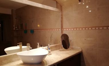 EN VENTA CASA EN ACAPULCO PIE DE LA CUESTA A UNOS METROS DE LA PLAYA