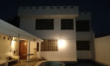 EN VENTA CASA EN ACAPULCO PIE DE LA CUESTA A UNOS METROS DE LA PLAYA